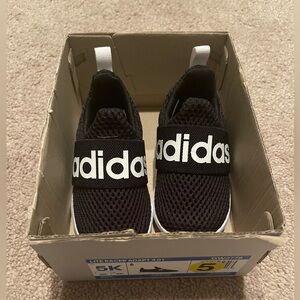 adidas Unisex-Child Lite Racer Adapt Running Shoe | black and white